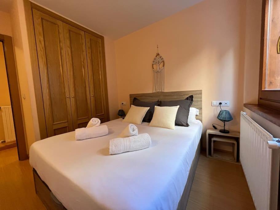Apartamento Hasta 4 Pax Con Terraza- Nº Hut 08258 Soldeu Exterior photo